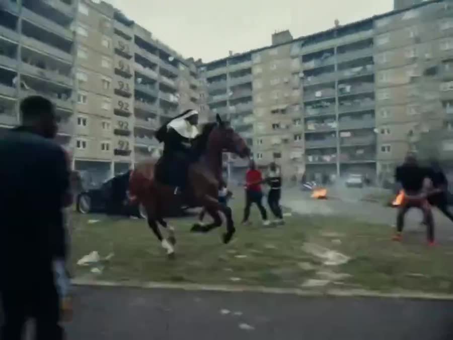 The Nun of the 93